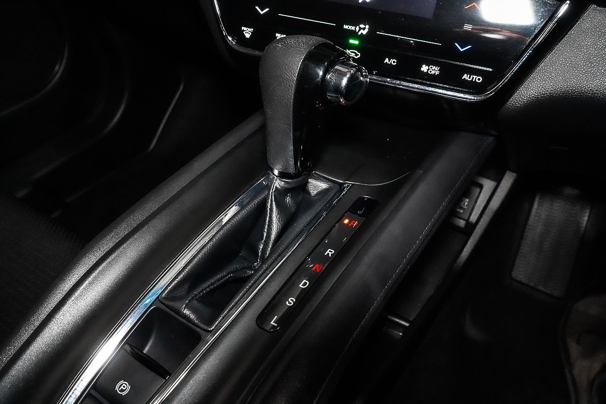 2021 Honda HR-V VTi