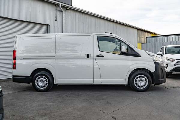 2021 Toyota Hiace GDH300R LWB