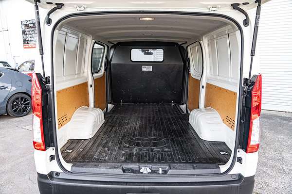 2021 Toyota Hiace GDH300R LWB