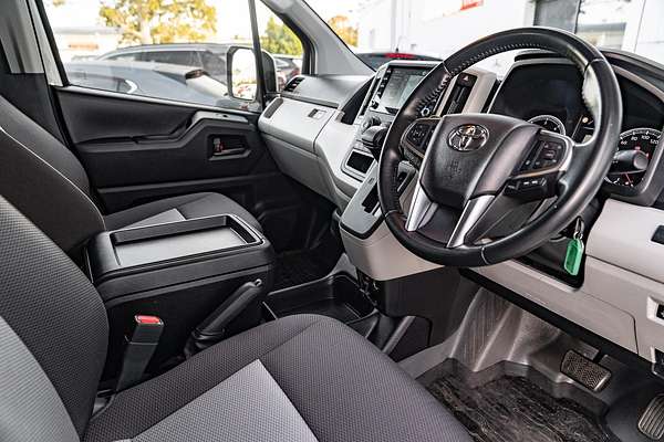 2021 Toyota Hiace GDH300R LWB