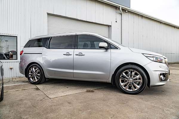 2018 Kia Carnival Platinum YP