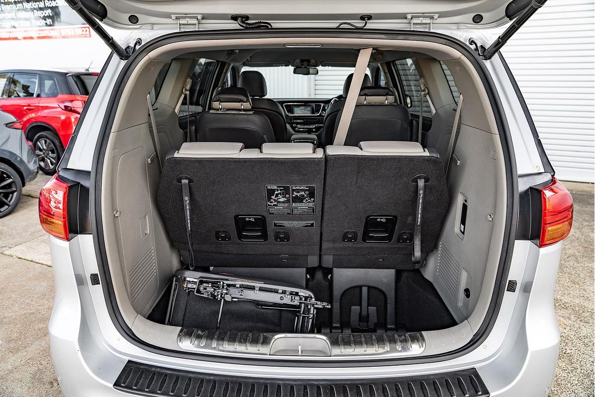 2018 Kia Carnival Platinum YP
