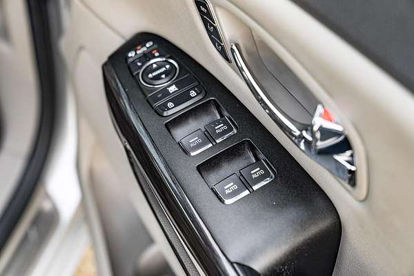 2018 Kia Carnival Platinum YP