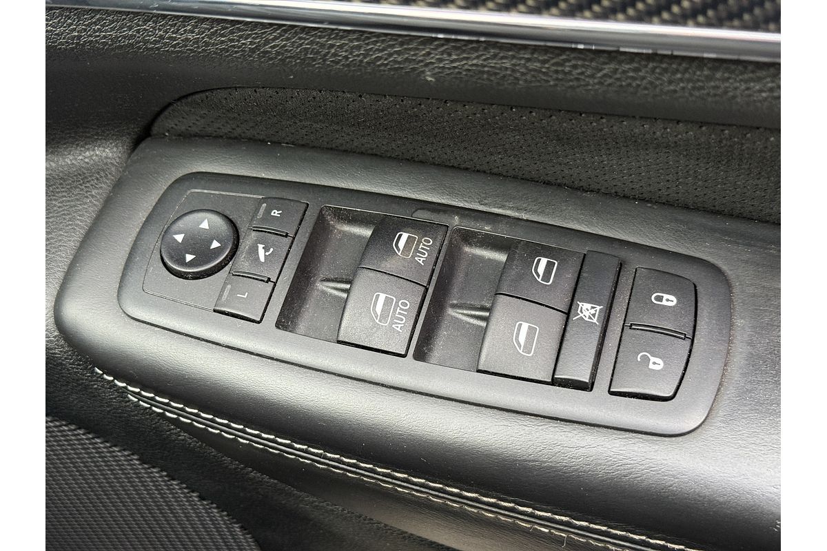 2013 Jeep Grand Cherokee SRT WK