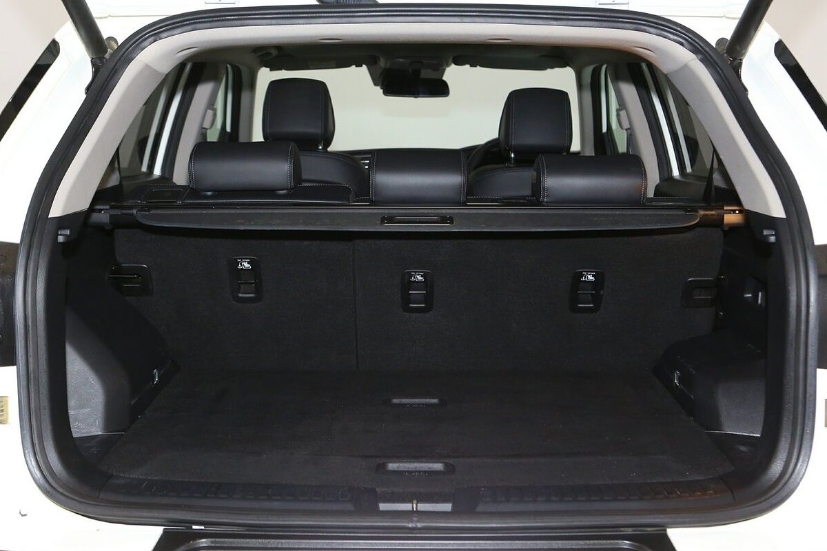 2022 SsangYong Korando Ultimate C300