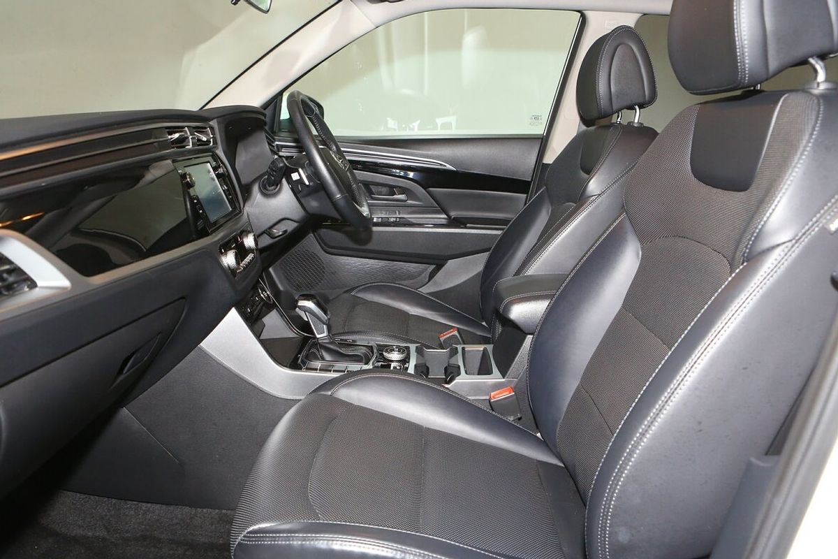 2022 SsangYong Korando Ultimate C300
