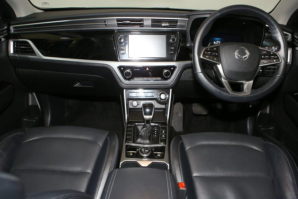 2022 SsangYong Korando Ultimate C300