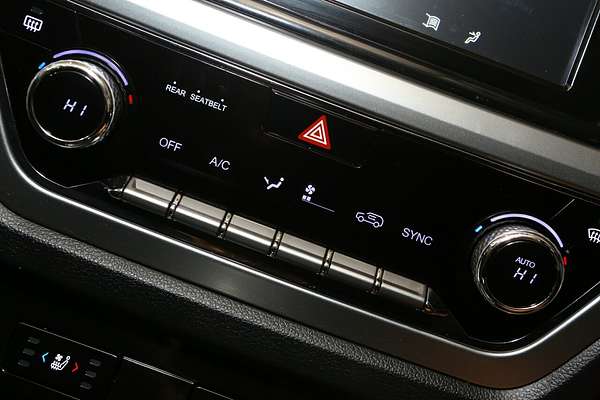 2022 SsangYong Korando Ultimate C300