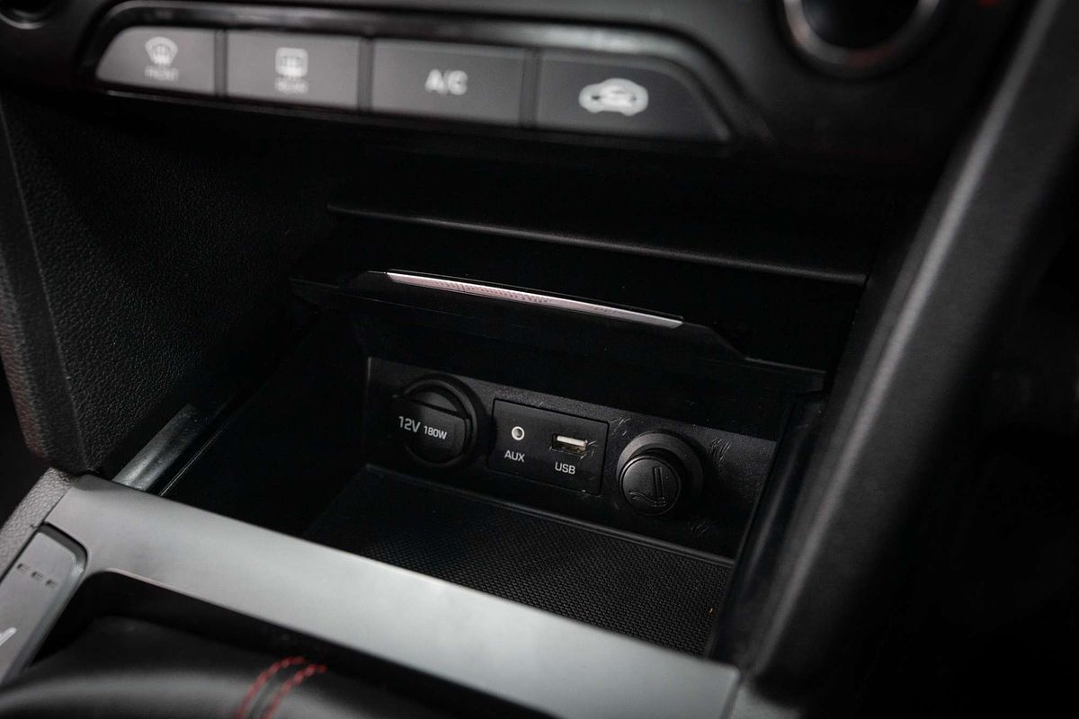 2016 Hyundai Elantra SR Turbo AD