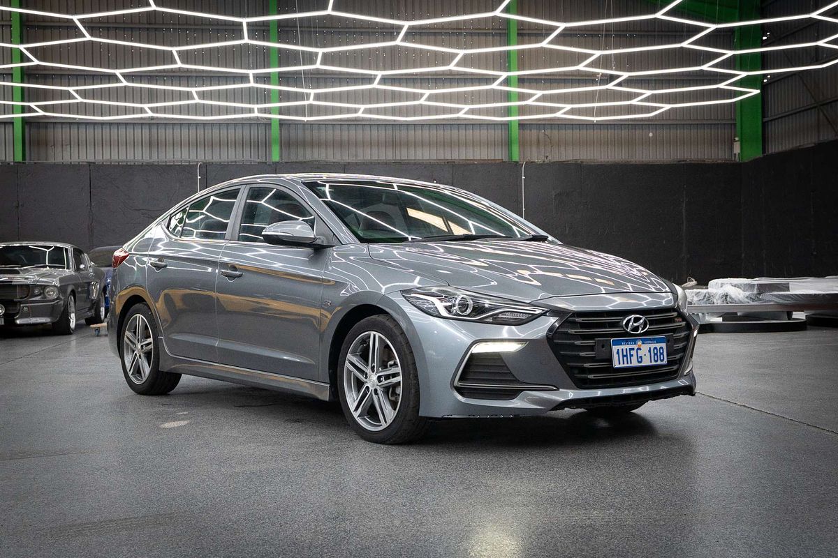 2016 Hyundai Elantra SR Turbo AD