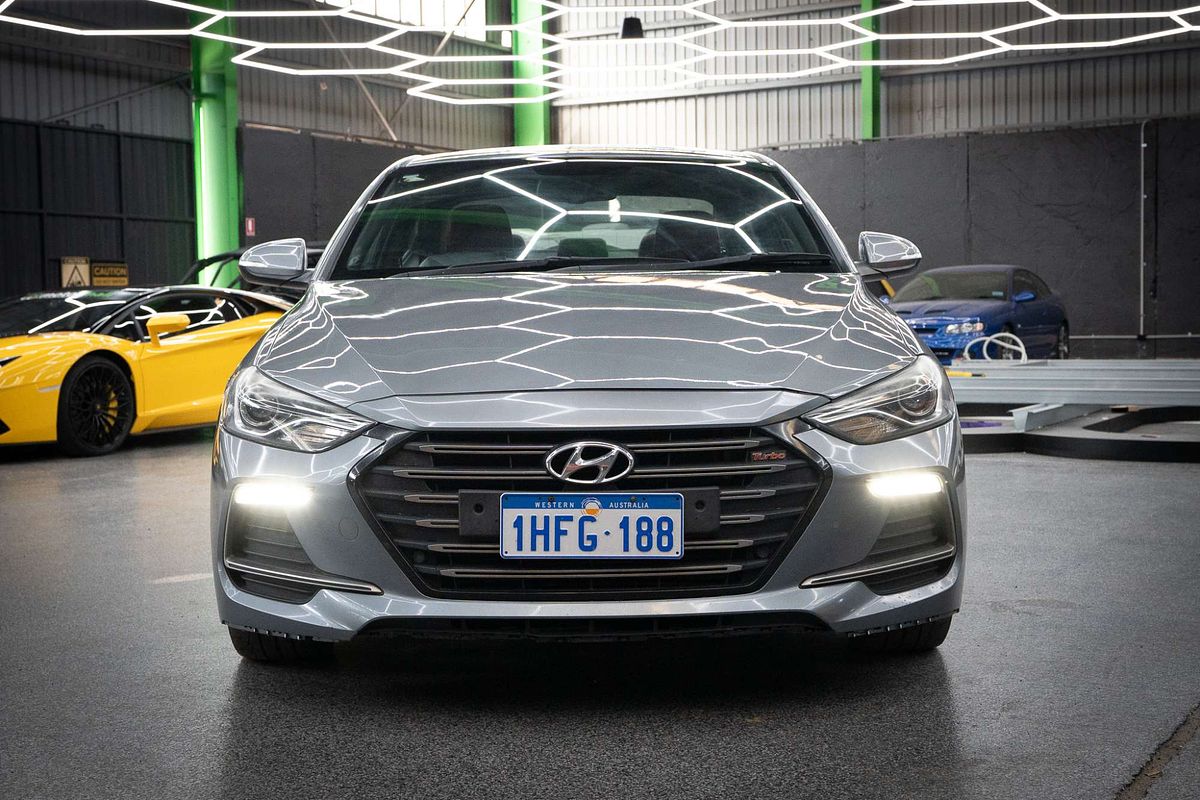 2016 Hyundai Elantra SR Turbo AD