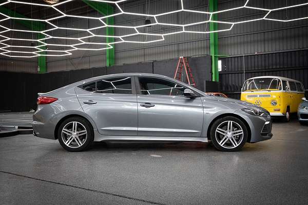 2016 Hyundai Elantra SR Turbo AD