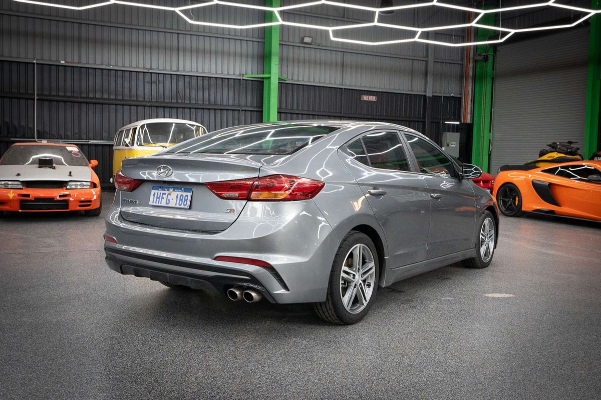 2016 Hyundai Elantra SR Turbo AD