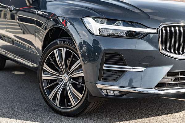 2023 Volvo XC60 Plus B5