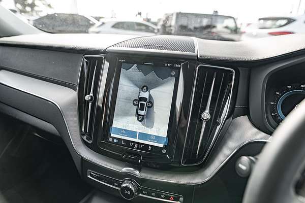 2023 Volvo XC60 Plus B5