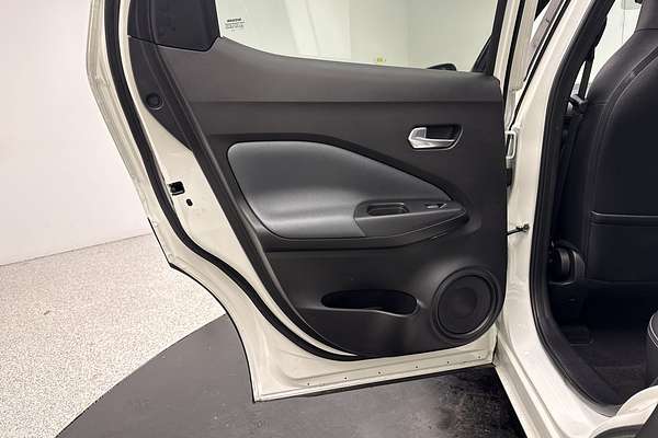 2021 Nissan JUKE ST-L F16