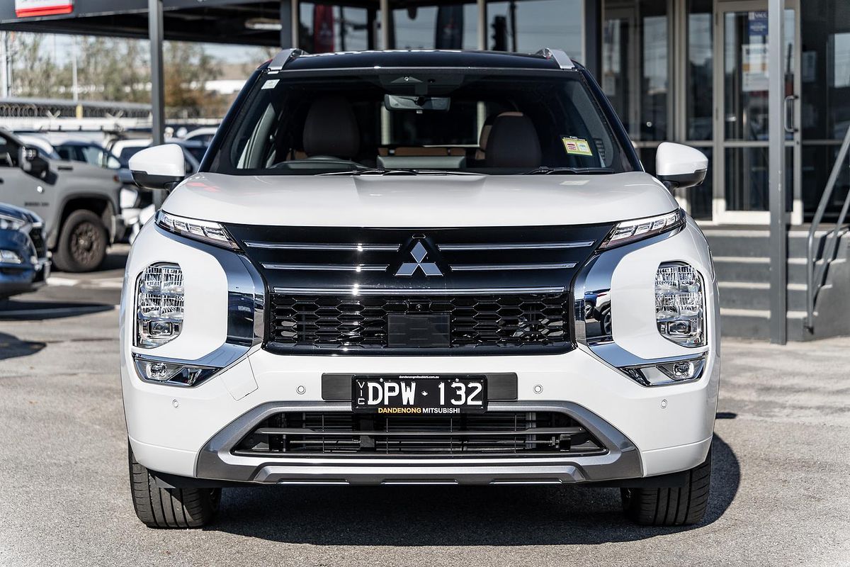 2025 Mitsubishi Outlander Exceed Tourer ZM
