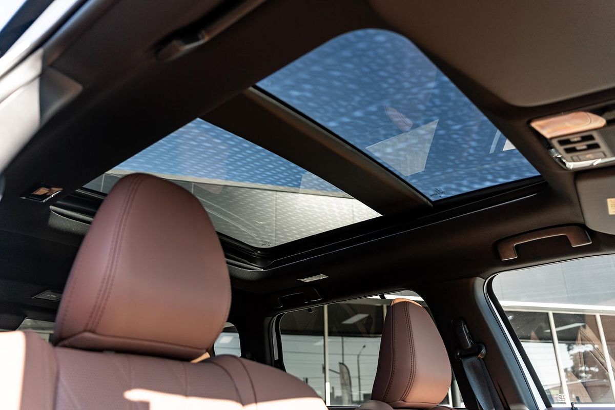 2025 Mitsubishi Outlander Exceed Tourer ZM