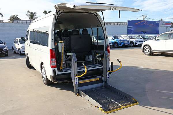 2018 Toyota Hiace Commuter KDH223R