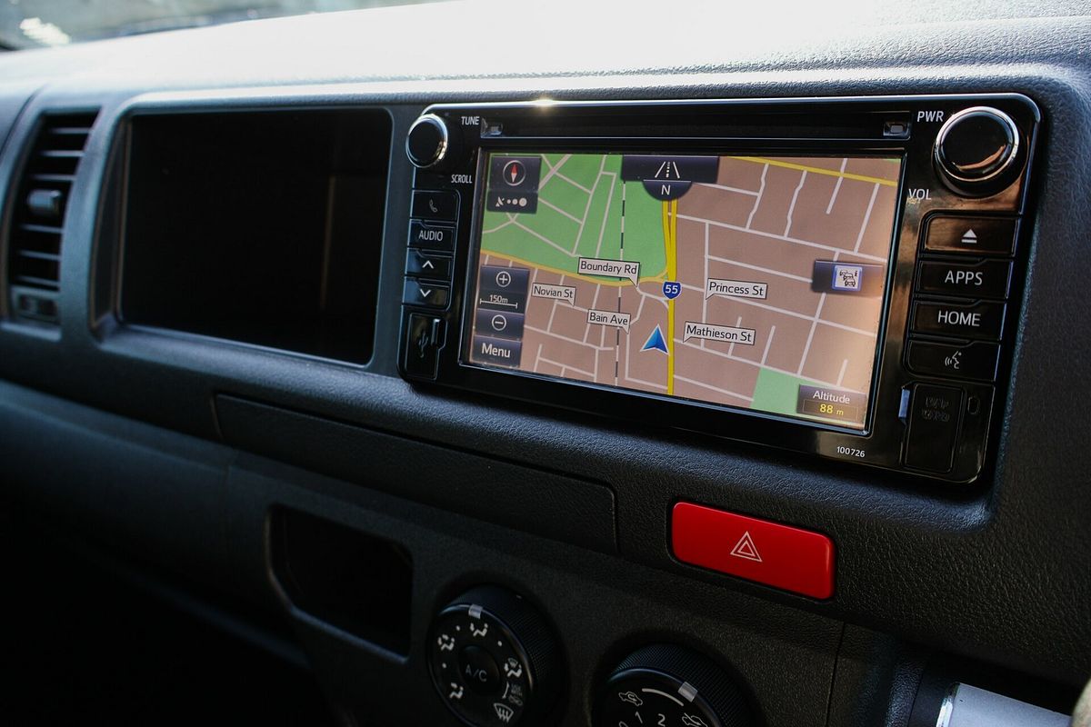 2018 Toyota Hiace Commuter KDH223R