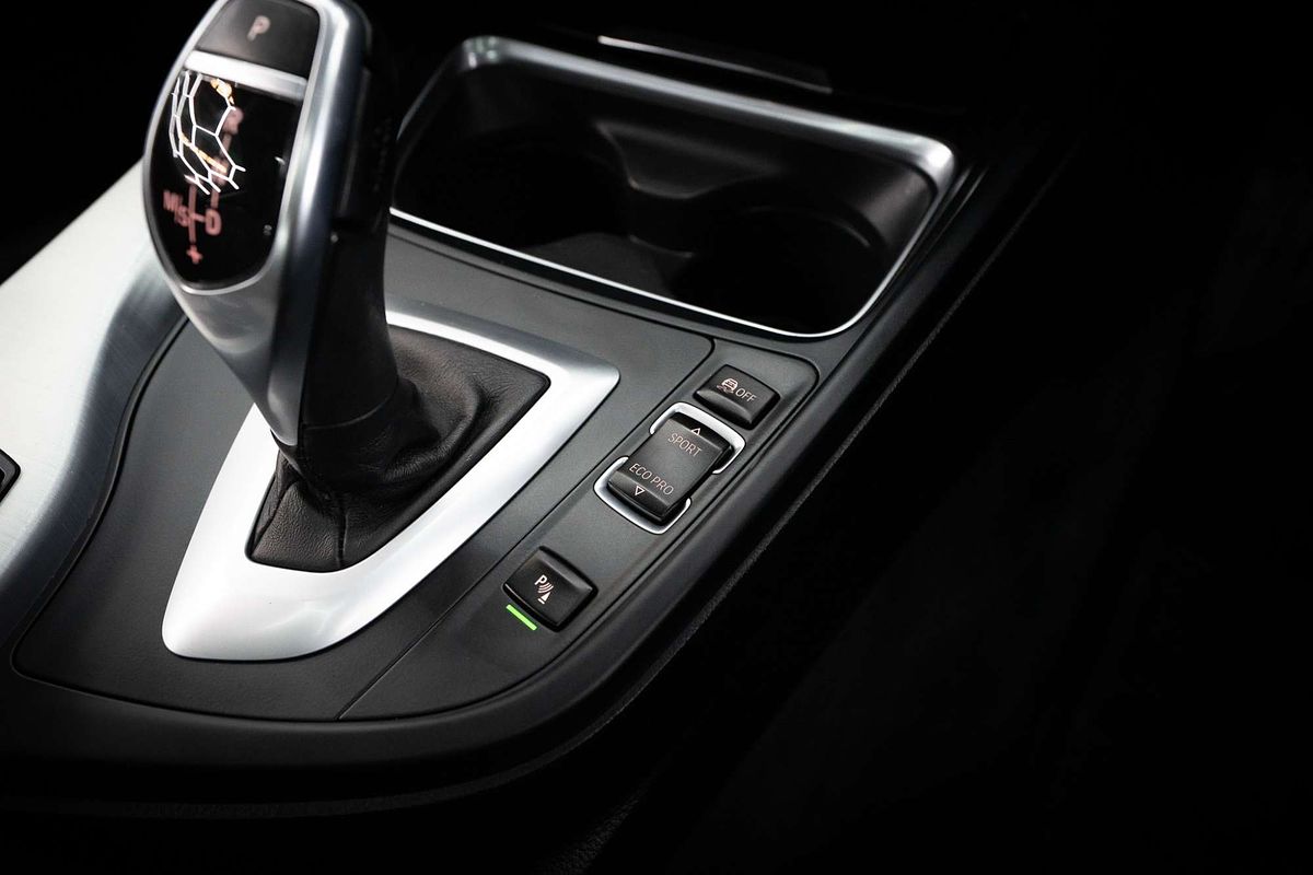 2015 BMW 4 Series 420i Modern Line F32