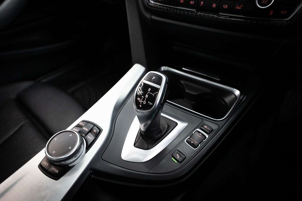 2015 BMW 4 Series 420i Modern Line F32