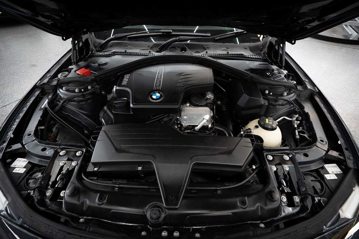 2015 BMW 4 Series 420i Modern Line F32