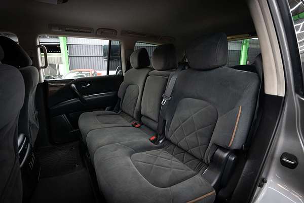 2013 Nissan Patrol ST-L Y62