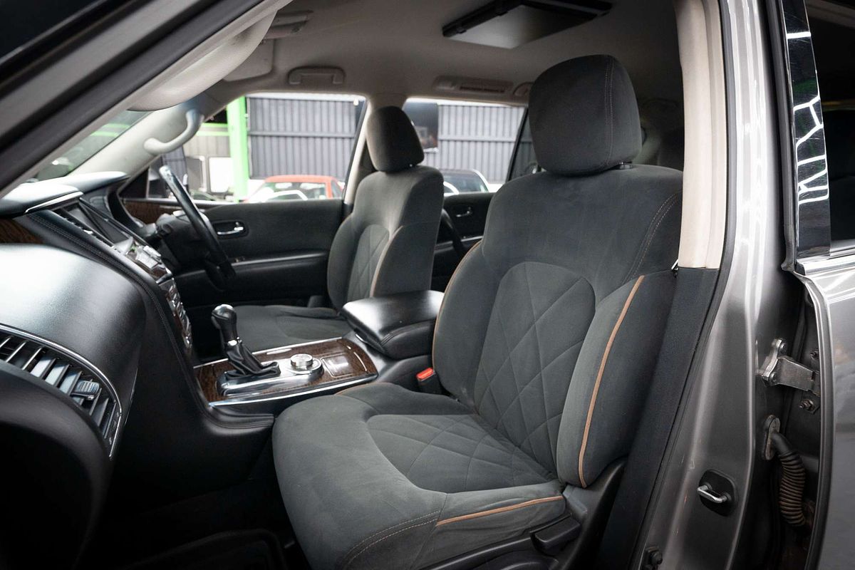 2013 Nissan Patrol ST-L Y62