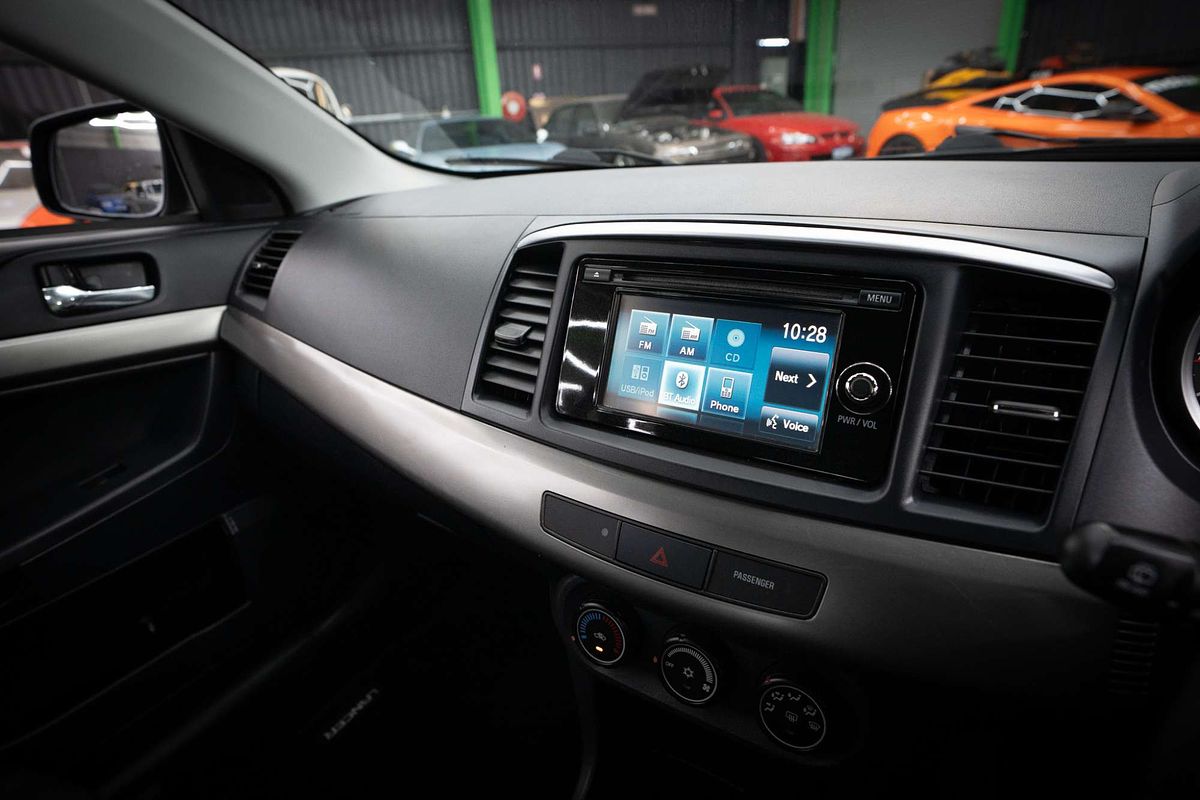 2013 Mitsubishi Lancer ES CJ