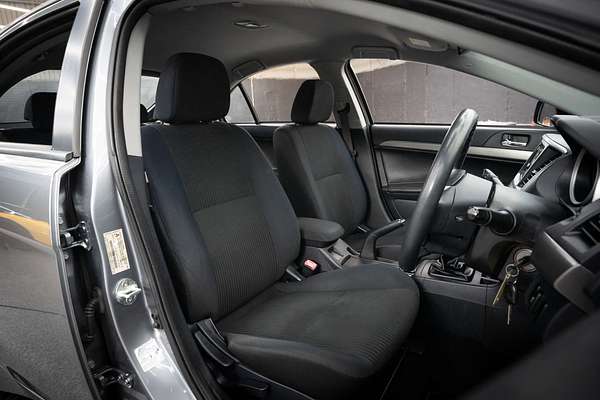 2013 Mitsubishi Lancer ES CJ