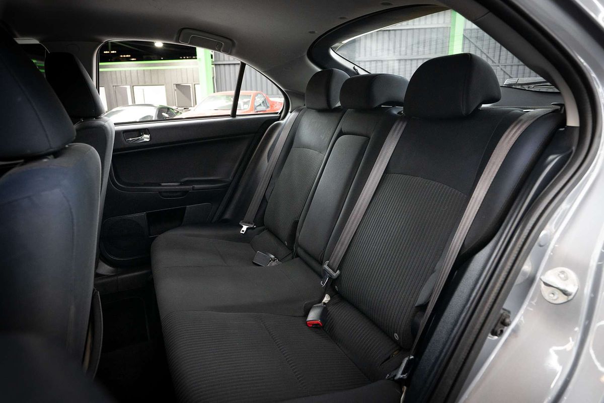 2013 Mitsubishi Lancer ES CJ