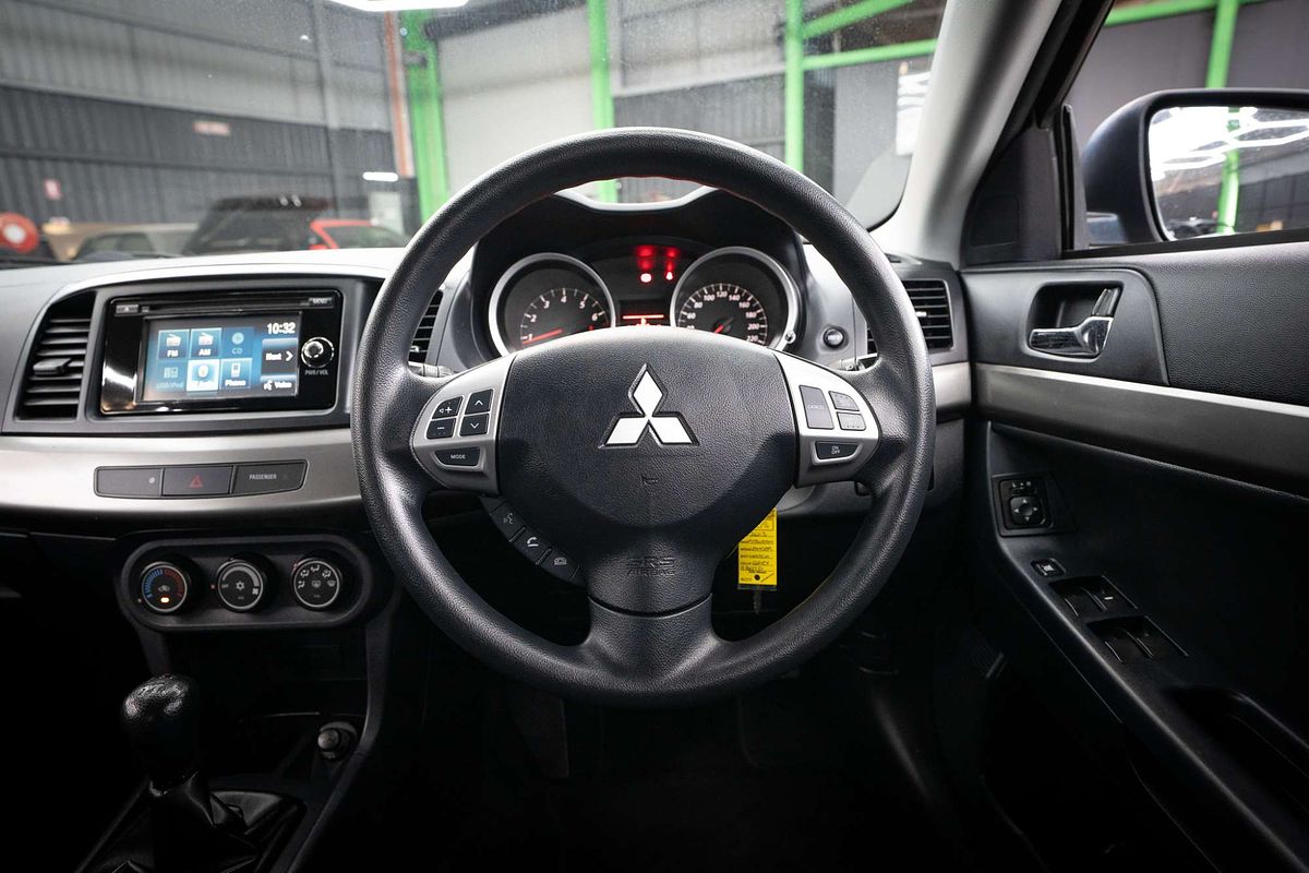 2013 Mitsubishi Lancer ES CJ