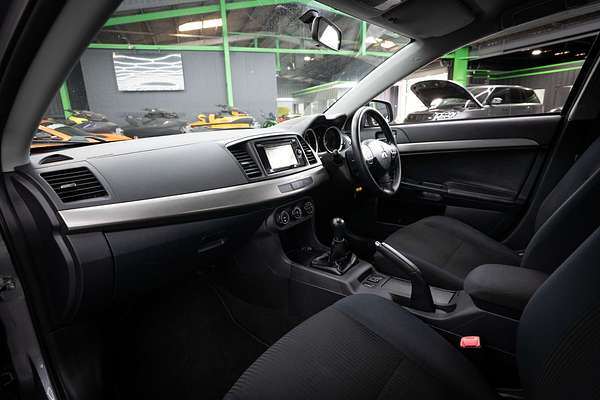 2013 Mitsubishi Lancer ES CJ