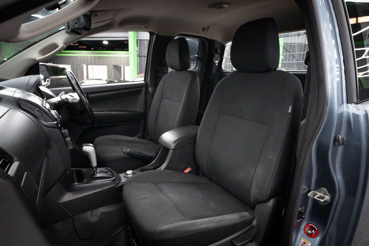 2012 Isuzu D-MAX SX 4X4