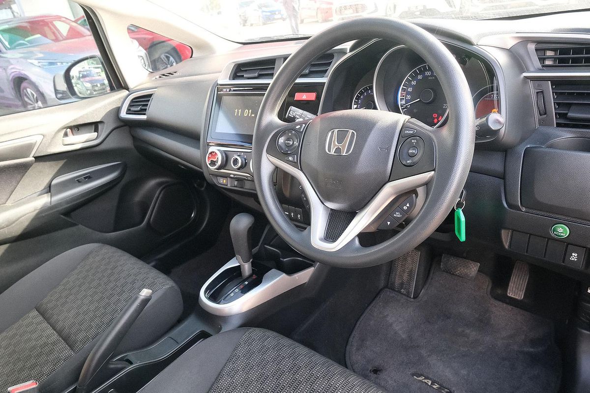 2016 Honda Jazz VTi GF