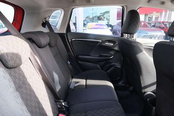 2016 Honda Jazz VTi GF