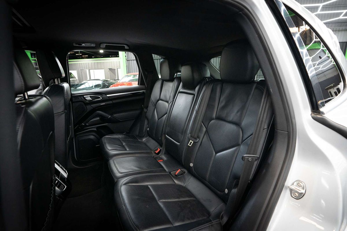 2014 Porsche Cayenne Diesel 92A