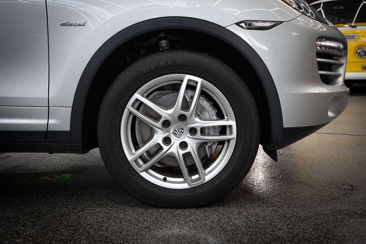 2014 Porsche Cayenne Diesel 92A