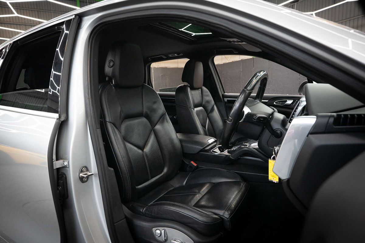 2014 Porsche Cayenne Diesel 92A
