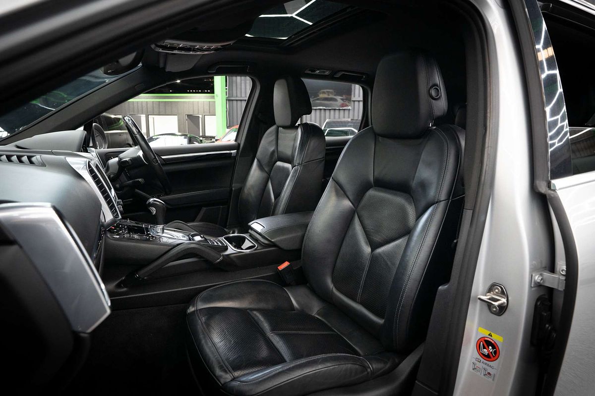 2014 Porsche Cayenne Diesel 92A