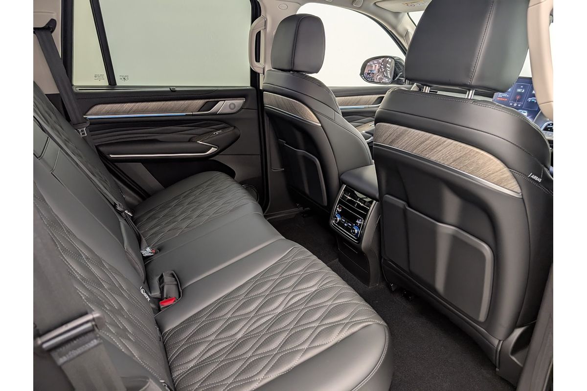 2025 GWM Tank 500 Vanta Hybrid P03