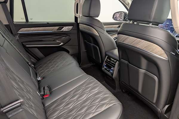 2025 GWM Tank 500 Vanta Hybrid P03