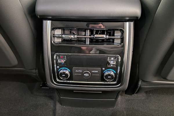2025 GWM Tank 500 Vanta Hybrid P03