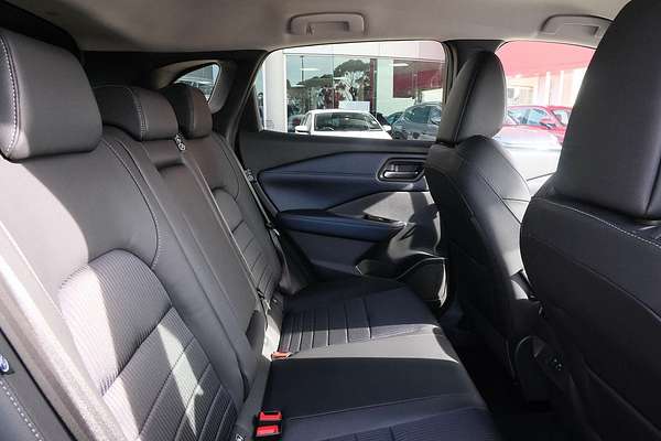 2023 Nissan QASHQAI ST-L J12