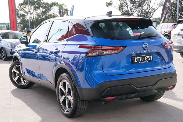 2024 Nissan QASHQAI ST+ J12
