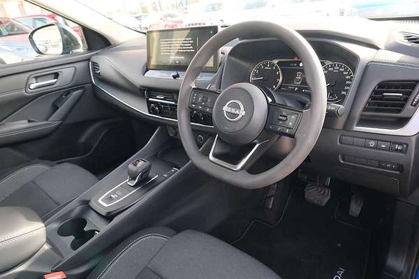 2024 Nissan QASHQAI ST+ J12