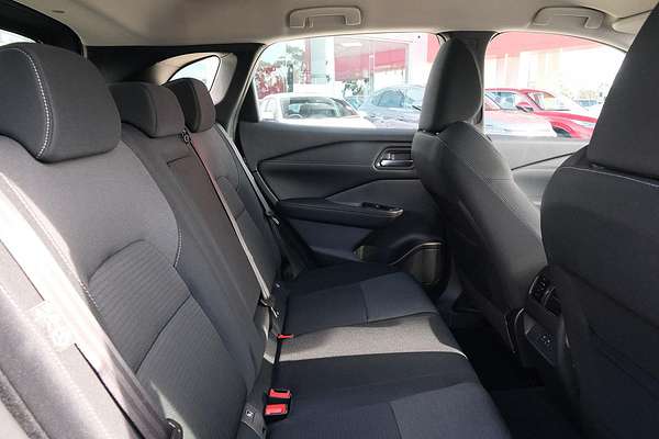 2024 Nissan QASHQAI ST+ J12