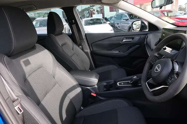 2024 Nissan QASHQAI ST+ J12