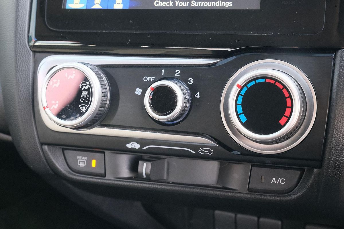2016 Honda Jazz VTi GF